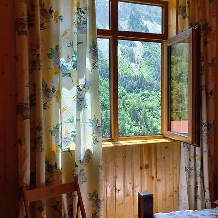 Guest House Elisabeth Adishi Екстериор снимка