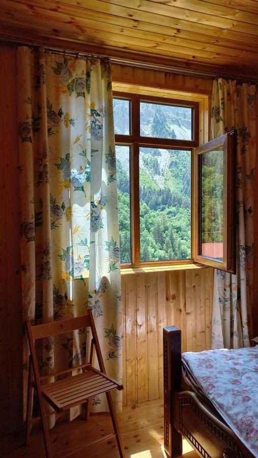 Guest House Elisabeth Adishi Екстериор снимка
