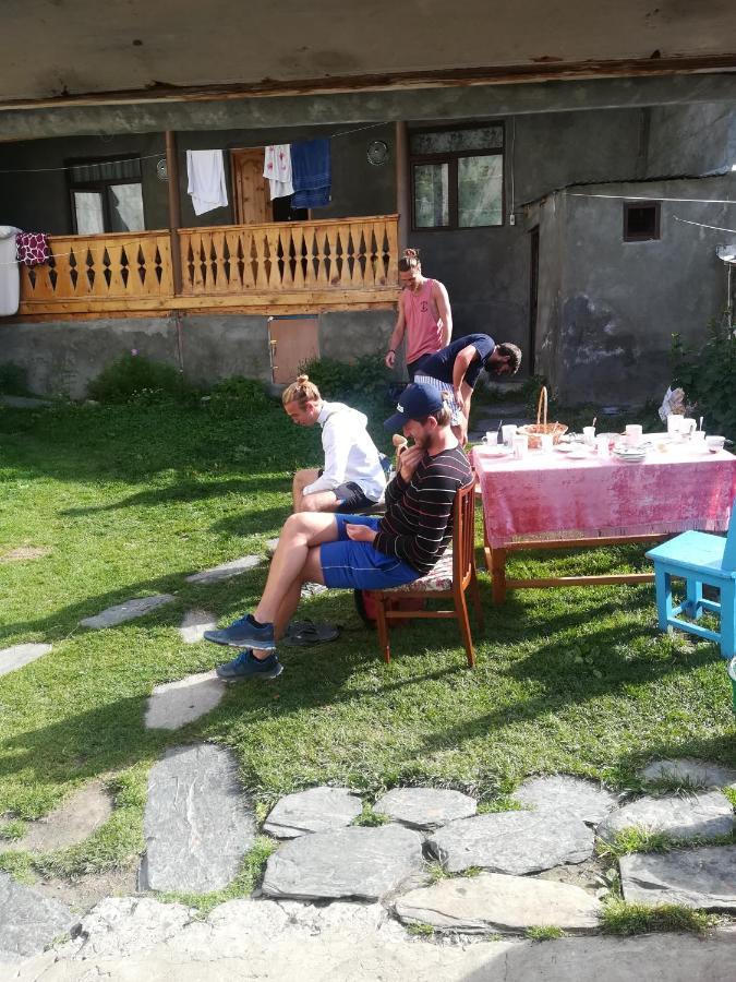 Guest House Elisabeth Adishi Екстериор снимка