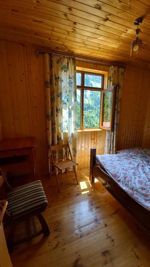 Guest House Elisabeth Adishi Екстериор снимка